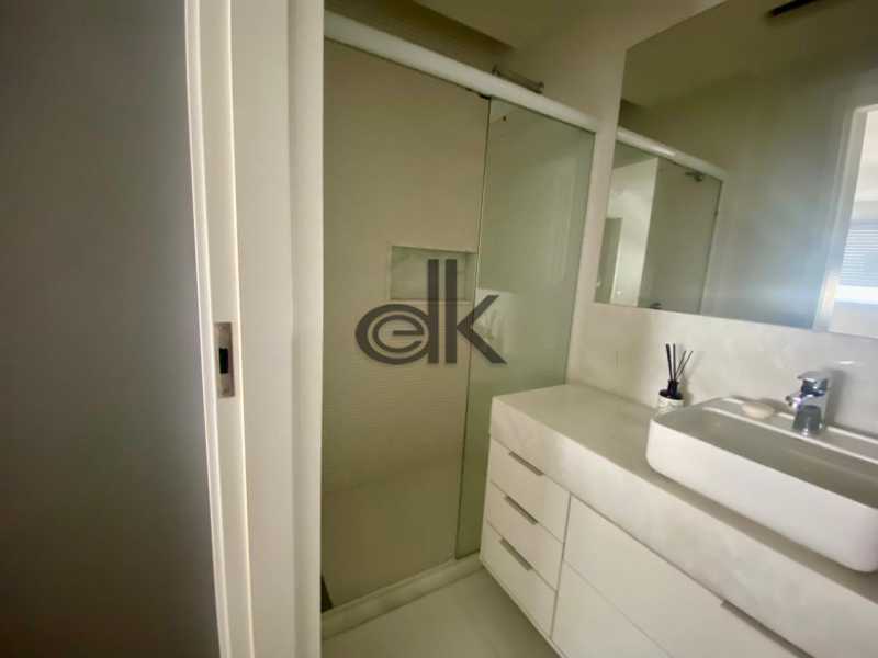 PRÓXIMA À PRAIA - EDK VENDE - EXCELENTE APARTAMENTO 3 QUARTOS (2 SUÍTES) - JARDIM OCEÂNICO - BARRA DA TIJUCA - RJ - 1176