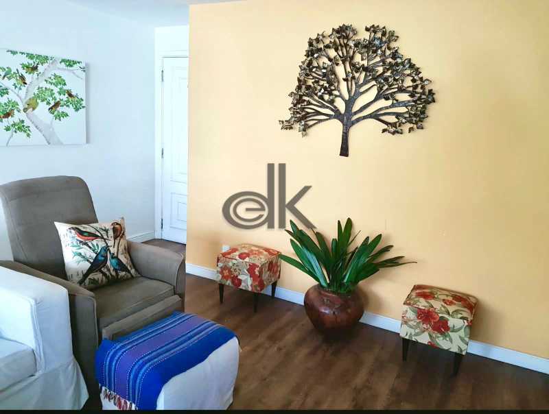 EDK VENDE - JARDIM OCEÂNICO - 4 QUARTOS TRANSFORMADOS EM 3 SUÍTES - BARRA DA TIJUCA - RJ