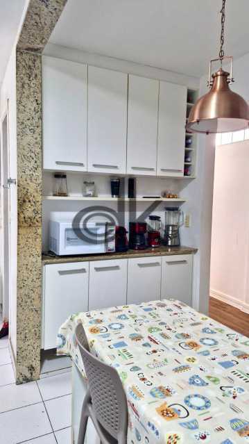 PRÓXIMA À PRAIA - EDK VENDE - JARDIM OCEÂNICO - 4 QUARTOS TRANSFORMADOS EM 3 SUÍTES - BARRA DA TIJUCA - RJ - 1188