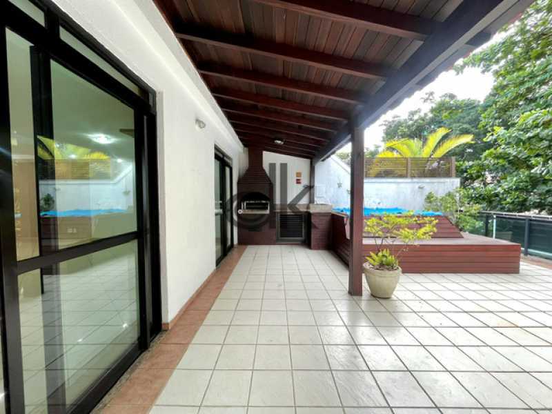 Ótima localização - EDK VENDE - JARDIM OCEÂNICO - COBERTURA DUPLEX 4 SUÍTES - BARRA DA TIJUCA - RJ - 1193