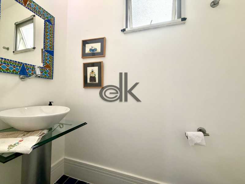 Conheça LAVABO. do imóvel - Edk vende - Jardim Oceânico - 4 qtos rua nobre - 1223 - 26 LAVABO. - 26