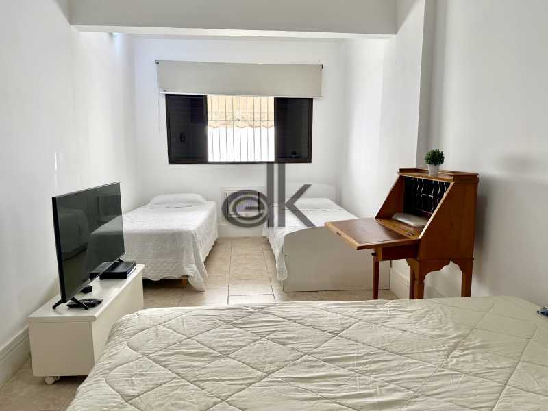 Edk vende - Jardim Oceânico - 4 qtos rua nobre 