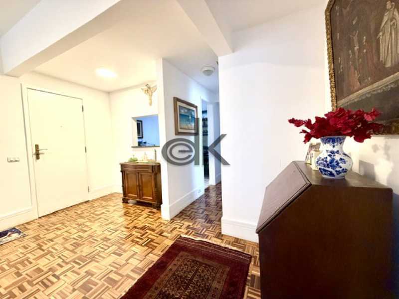 Conheça SALA do imóvel - Edk vende - Jardim Oceânico - 4 qtos rua nobre - 1223 - 8 SALA - 8