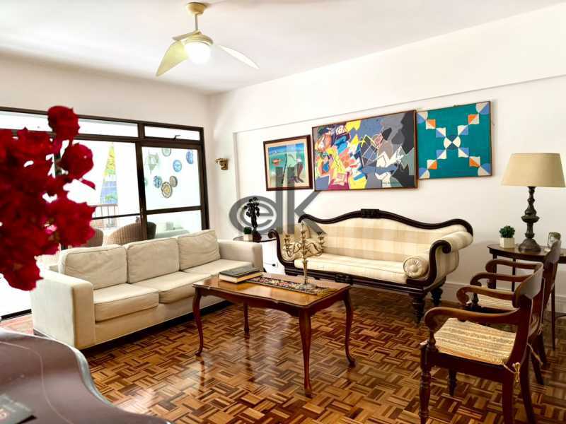 Edk vende - Jardim Oceânico - 4 qtos rua nobre 