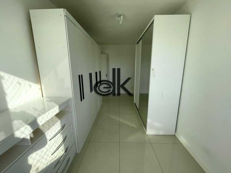 Apartamento 2 quartos à venda  Barra da Tijuca, Rio de Janeiro - R$ 750.000