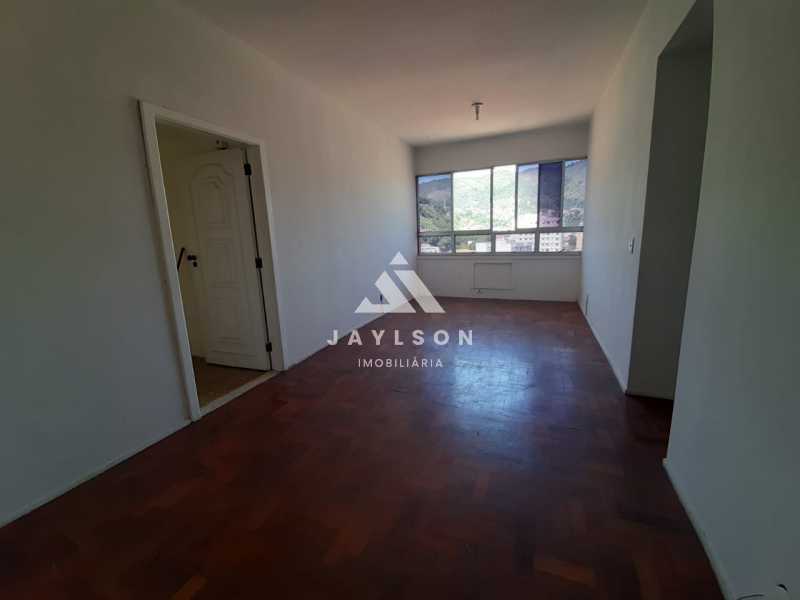 Apartamento em Méier