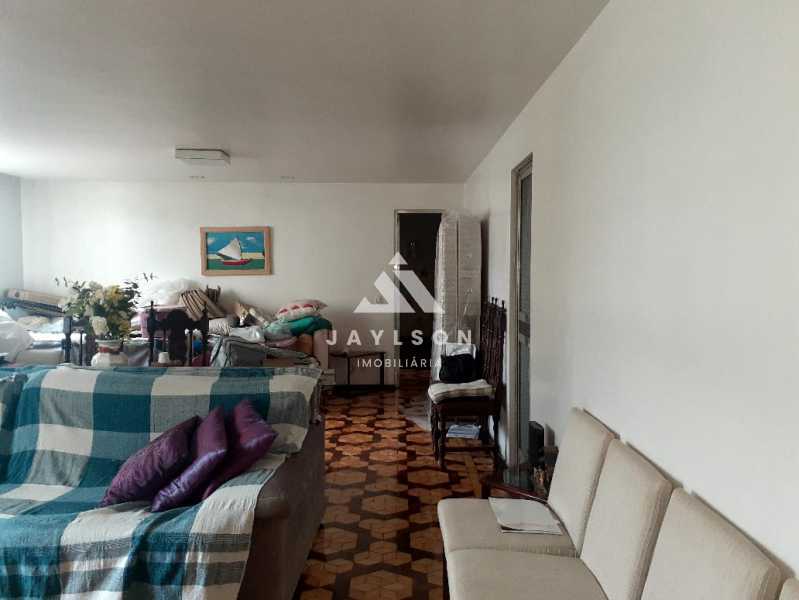 Apartamento em Méier