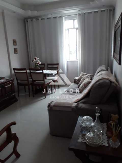Apartamento em Méier