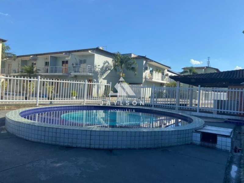 Casa Duplex em Parada de Lucas