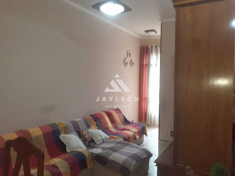 Apartamento em Pilares