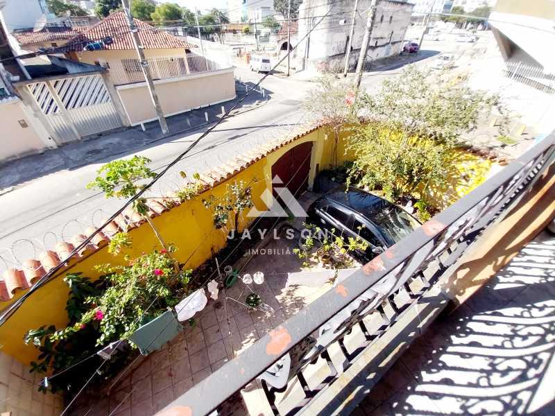 Casa em Penha Circular