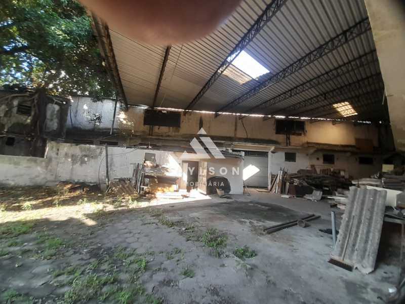 Terreno Unifamiliar Plano em Cachambi