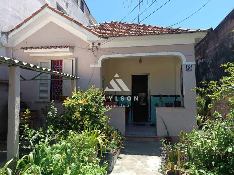 Casa Linear em Vila da Penha