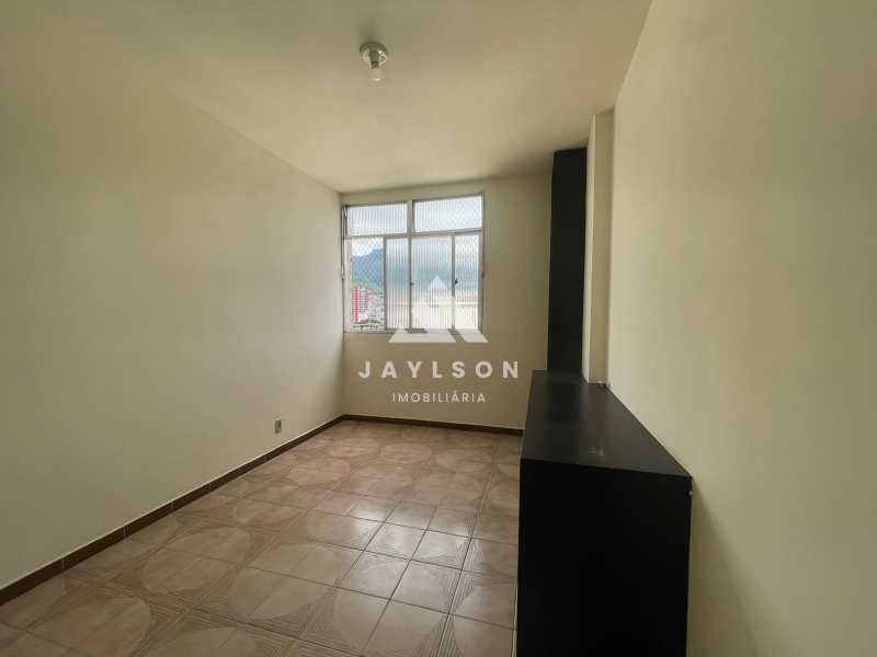 Apartamento em Méier
