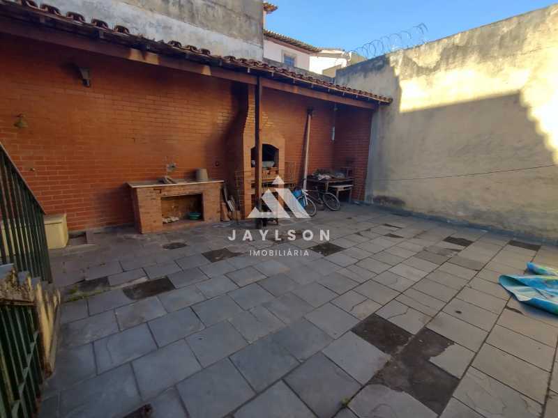 Casa Linear em Vila Kosmos