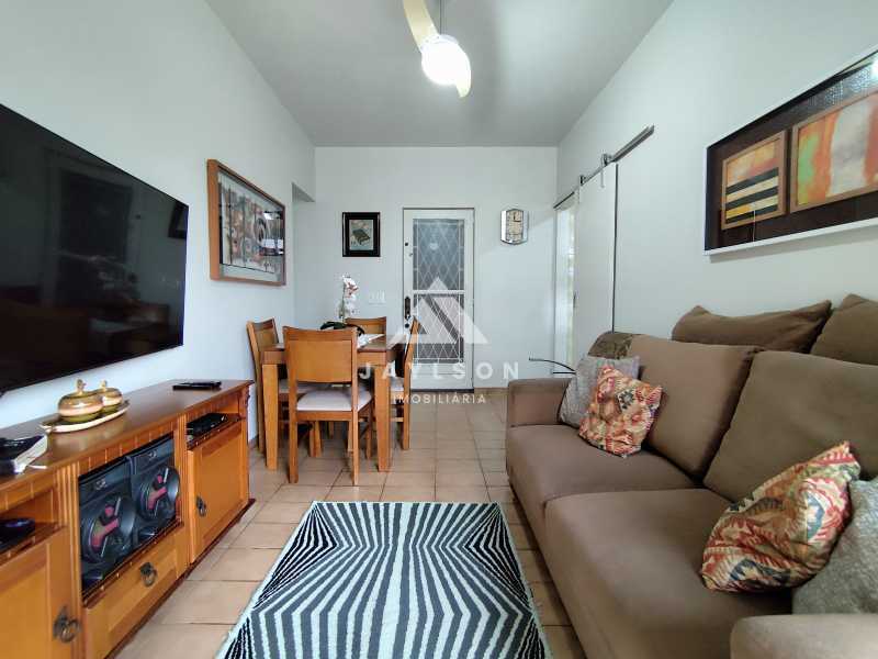 Apartamento em Penha Circular