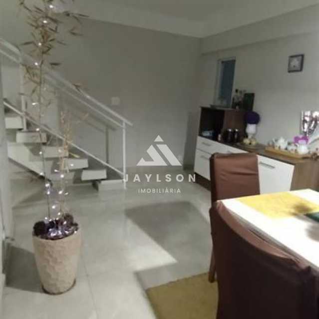Casa Duplex em Marechal Hermes