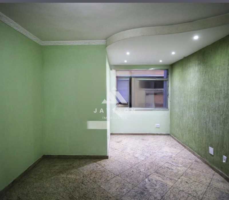 Apartamento em Ramos