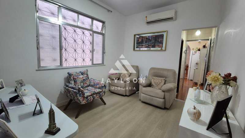 Apartamento em Penha Circular