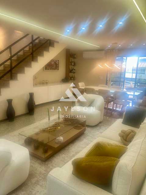 Cobertura Duplex em Recreio dos Bandeirantes