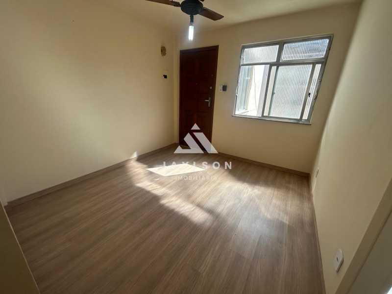 Apartamento em Penha Circular
