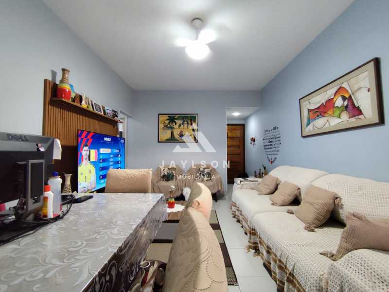 Apartamento em Penha Circular