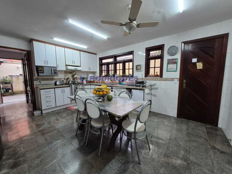 Conheça WhatsApp Image 2025-10-27 at 1 do imóvel - Casa em Condomínio à venda Estrada Meringuava, Taquara, Rio de Janeiro - R$ 900.000 - FGCN30050 - 17 WhatsApp Image 2025-10-27 at 1 - 17