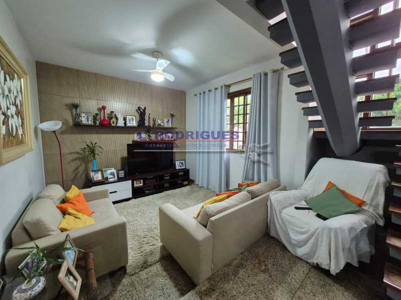 Conheça WhatsApp Image 2025-10-27 at 1 do imóvel - Casa em Condomínio à venda Estrada Meringuava, Taquara, Rio de Janeiro - R$ 900.000 - FGCN30050 - 47 WhatsApp Image 2025-10-27 at 1 - 47