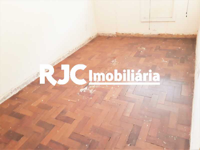 Conheça FOTO 12 do imóvel - Apartamento 3 quartos à venda Tijuca, Rio de Janeiro - R$ 400.000 - MBAP33151 - 12 FOTO 12 - 12