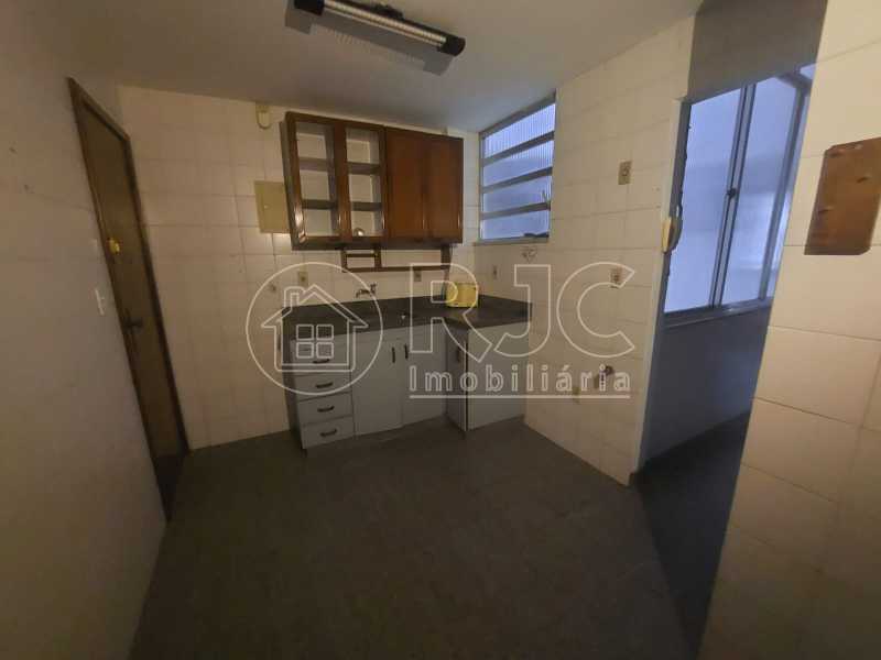 Conheça 15 do imóvel - Apartamento à venda Rua Conde de Bonfim, Tijuca, Rio de Janeiro - R$ 450.000 - MBAP34428 - 17 15 - 17