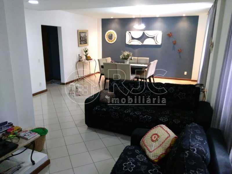 Conheça foto2 do imóvel - Casa em Condomínio à venda Rua Bom Pastor, Tijuca, Rio de Janeiro - R$ 960.000 - MBCN40028 - 2 foto2 - 2