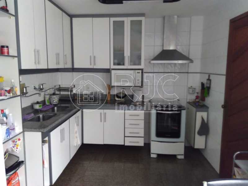Conheça foto15 do imóvel - Casa em Condomínio à venda Rua Bom Pastor, Tijuca, Rio de Janeiro - R$ 960.000 - MBCN40028 - 15 foto15 - 15