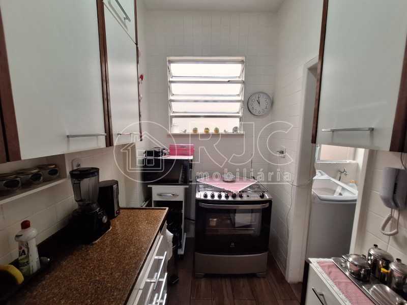 Conheça 14 do imóvel - Apartamento à venda Rua Dona Delfina, Tijuca, Rio de Janeiro - R$ 450.000 - MBAP11238 - 13 14 - 13