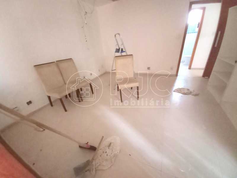 Conheça 2 do imóvel - Casa à venda Rua Afonso Pena, Tijuca, Rio de Janeiro - R$ 1.190.000 - MBCA40244 - 2 2 - 2