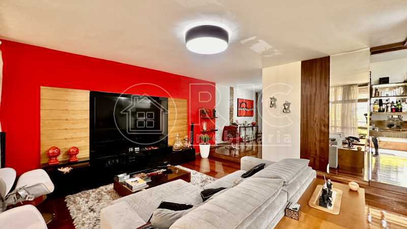 Conheça 03 do imóvel - Apartamento à venda Rua Homem de Melo, Tijuca, Rio de Janeiro - R$ 1.750.000 - MBAP50059 - 4 03 - 4
