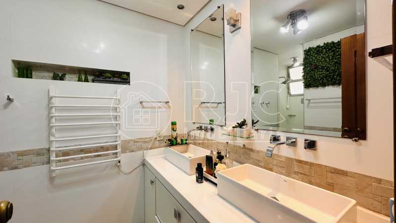 Conheça 14 do imóvel - Apartamento à venda Rua Homem de Melo, Tijuca, Rio de Janeiro - R$ 1.750.000 - MBAP50059 - 15 14 - 15