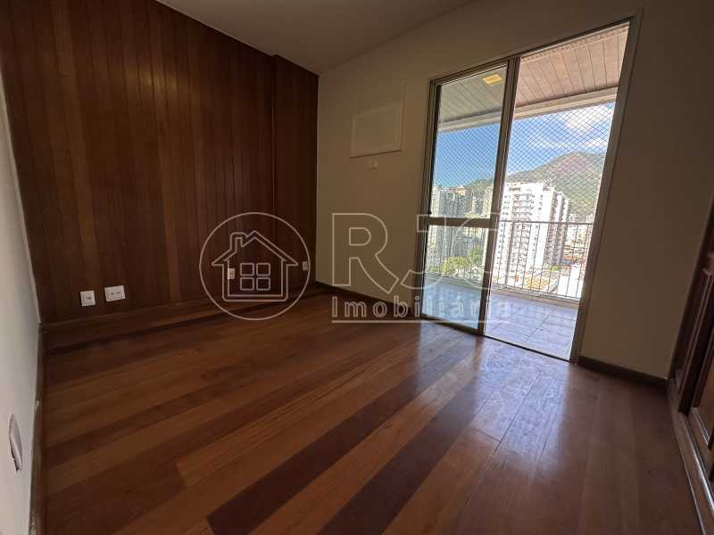 Conheça 10 do imóvel - Cobertura à venda Rua dos Artistas, Tijuca, Rio de Janeiro - R$ 1.200.000 - MBCO30558 - 9 10 - 9