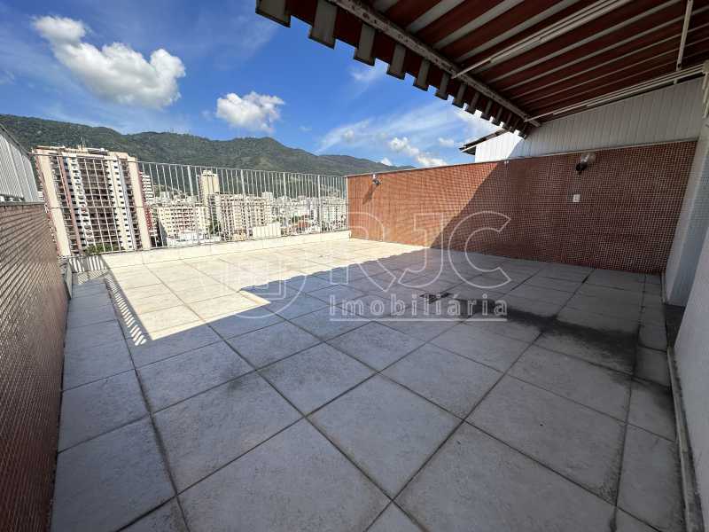 Conheça 21 do imóvel - Cobertura à venda Rua dos Artistas, Tijuca, Rio de Janeiro - R$ 1.200.000 - MBCO30558 - 20 21 - 20