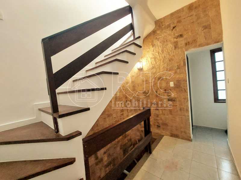 Conheça 8 do imóvel - Casa de Vila à venda Rua General Roca, Tijuca, Rio de Janeiro - R$ 900.000 - MBCV40095 - 8 8 - 8