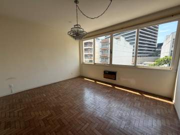 Ótima localização - Apartamento à venda Rua Professor Gabizo, Tijuca, Rio de Janeiro - R$ 400.000 - MBAP27615