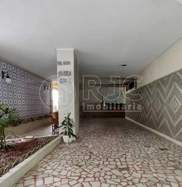 Conheça 26 do imóvel - Apartamento à venda Rua Alzira Brandão, Tijuca, Rio de Janeiro - R$ 400.000 - MBAP11432 - 27 26 - 27