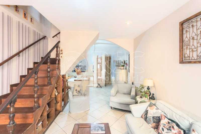 Conheça 894637819-921.8102368885085MVF do imóvel - Casa de Vila à venda Rua Marquês de Valença, Tijuca, Rio de Janeiro - R$ 840.000 - MBCV30255 - 8 894637819-921.8102368885085MVF - 8