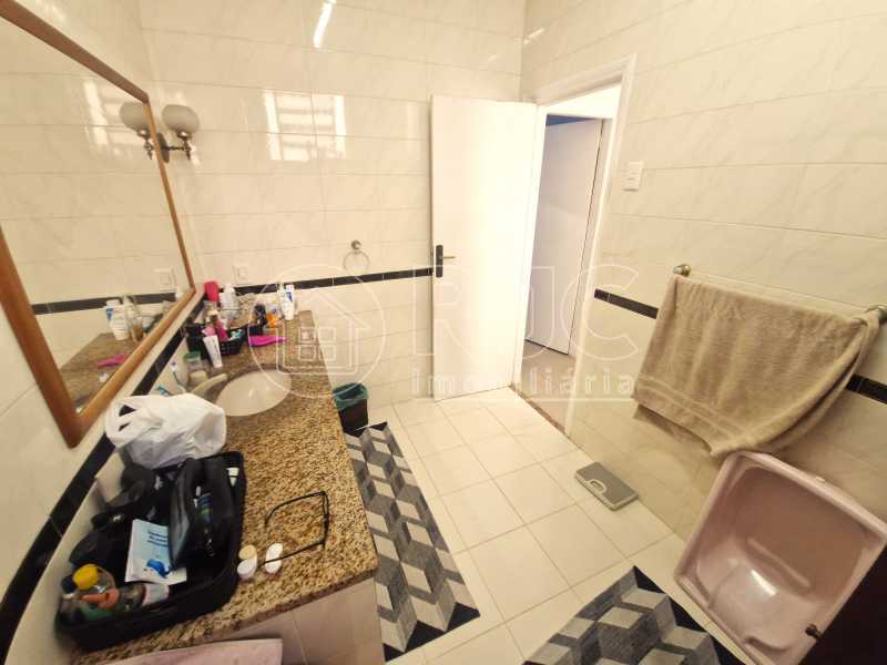 Conheça 18 do imóvel - Casa à venda Rua Livreiro Francisco Alves, Tijuca, Rio de Janeiro - R$ 830.000 - MBCA30336 - 18 18 - 18