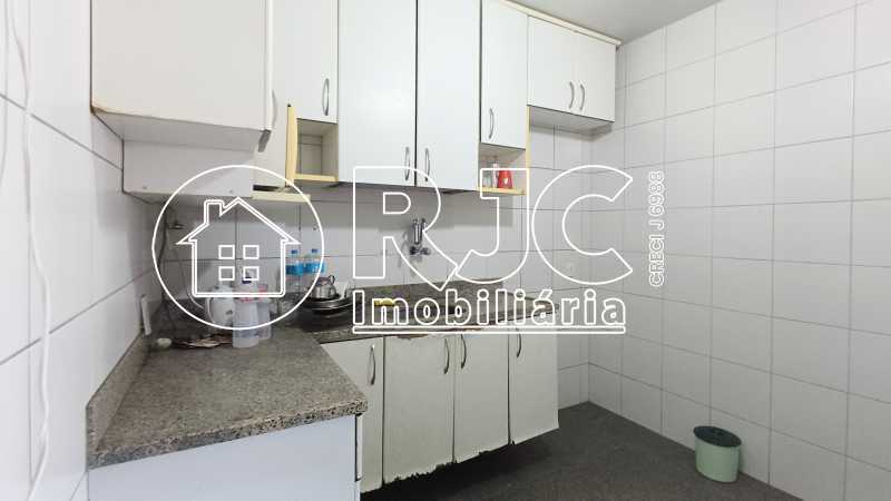 Conheça 20250721_113449~2 do imóvel - Apartamento à venda Rua Doutor Satamini, Tijuca, Rio de Janeiro - R$ 380.000 - MBAP35851 - 25 20250721_113449~2 - 25