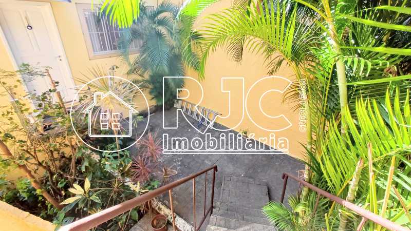Conheça FOTO. 12. do imóvel - Casa à venda Rua Santa Maria Rosselo, Tijuca, Rio de Janeiro - R$ 800.000 - MBCA40323 - 4 FOTO. 12. - 4