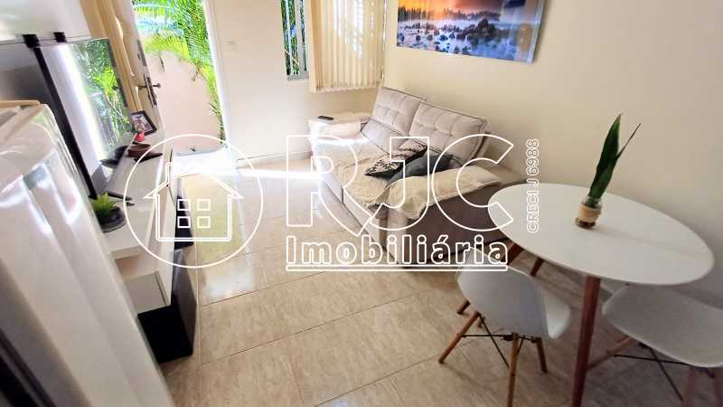 Conheça FOTO 04 do imóvel - Casa à venda Rua Santa Maria Rosselo, Tijuca, Rio de Janeiro - R$ 800.000 - MBCA40323 - 14 FOTO 04 - 14