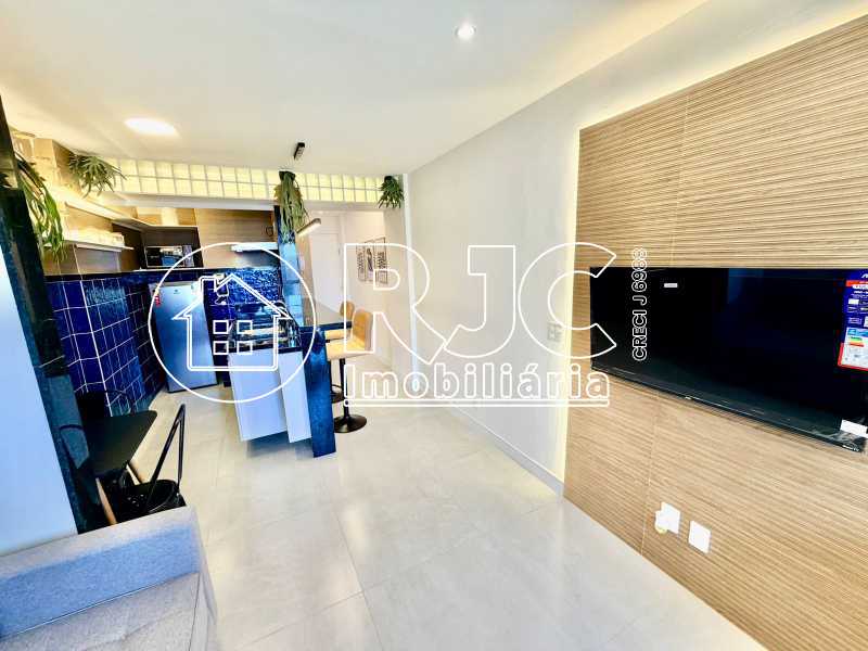 Conheça 4 do imóvel - Studio à venda Avenida Treze de Maio, Centro, Rio de Janeiro - R$ 395.000 - TIST10022 - 4 4 - 4