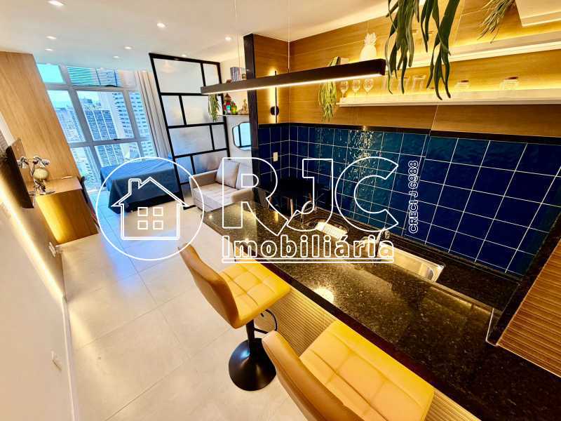 Conheça 15 do imóvel - Studio à venda Avenida Treze de Maio, Centro, Rio de Janeiro - R$ 395.000 - TIST10022 - 15 15 - 15