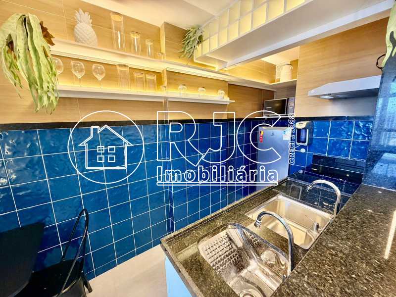 Conheça 16 do imóvel - Studio à venda Avenida Treze de Maio, Centro, Rio de Janeiro - R$ 395.000 - TIST10022 - 16 16 - 16