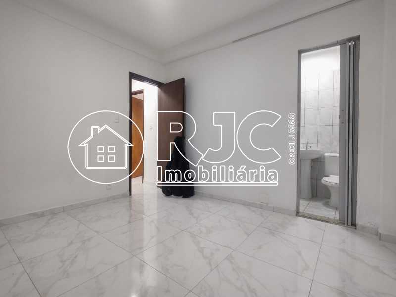 Conheça 08. do imóvel - Casa à venda Rua Silva Guimarães, Tijuca, Rio de Janeiro - R$ 1.300.000 - MBCA70016 - 8 08. - 8